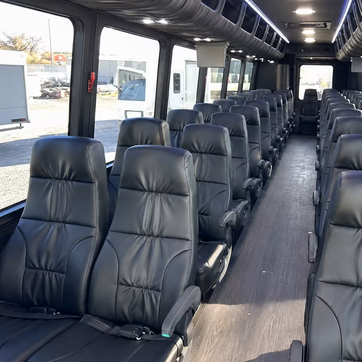 rehearsal dinner minibus rentals in shreveport