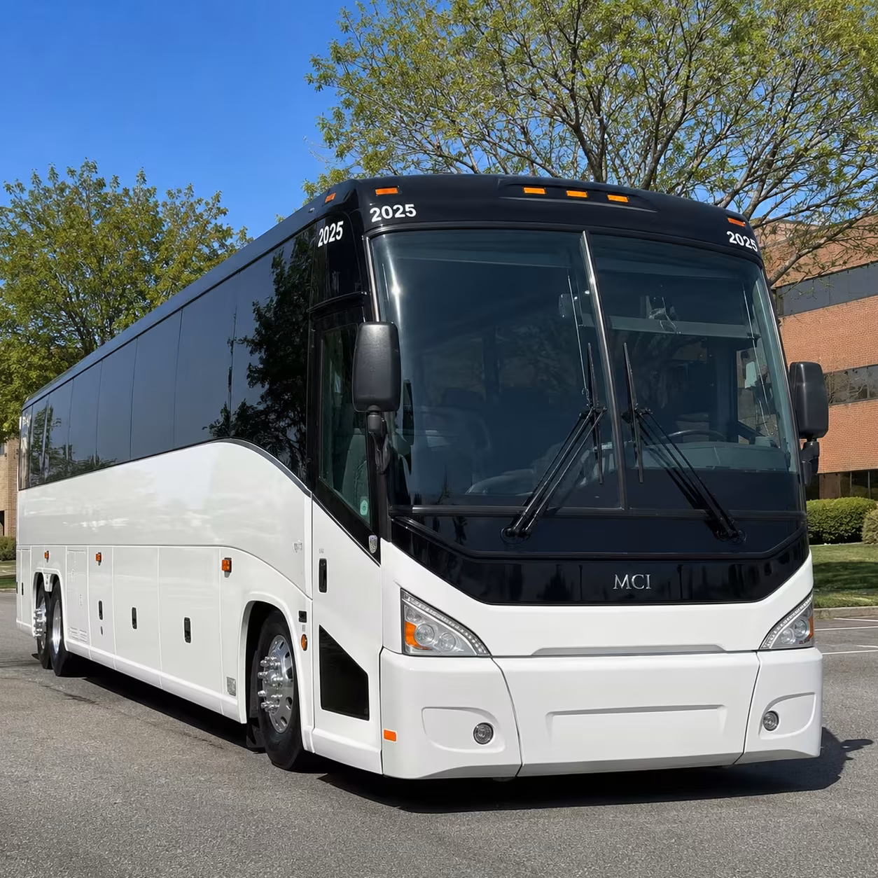 shreveport convention center and downtown hotel bus rentals