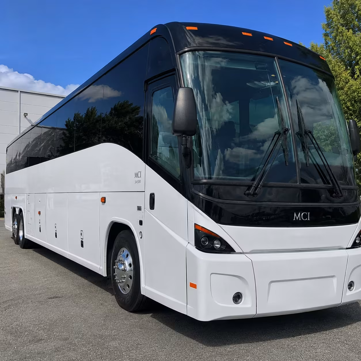 shreveport employee shuttle buses for downtown offices