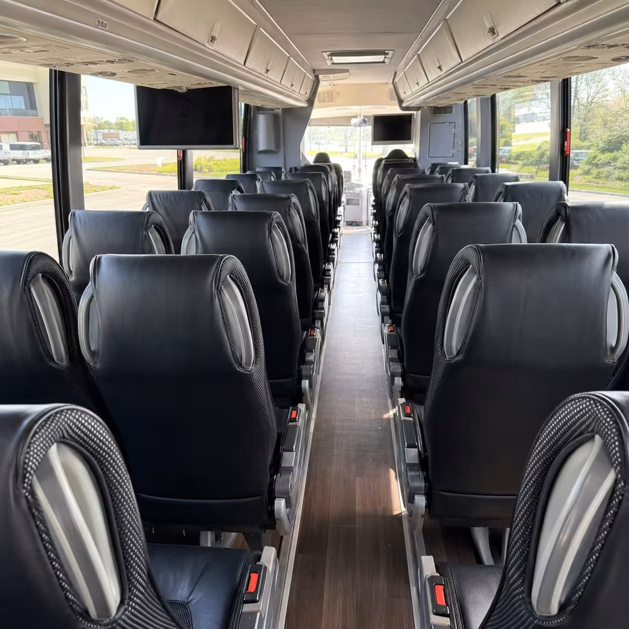 shreveport regional airport charter bus rentals for groups
