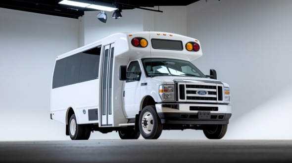 15 passenger minibus little rock