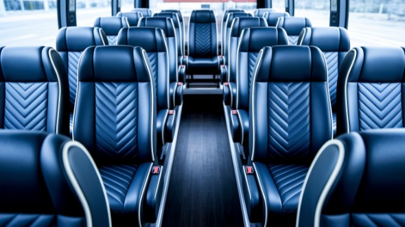 shreveport 15 passenger minibus rental